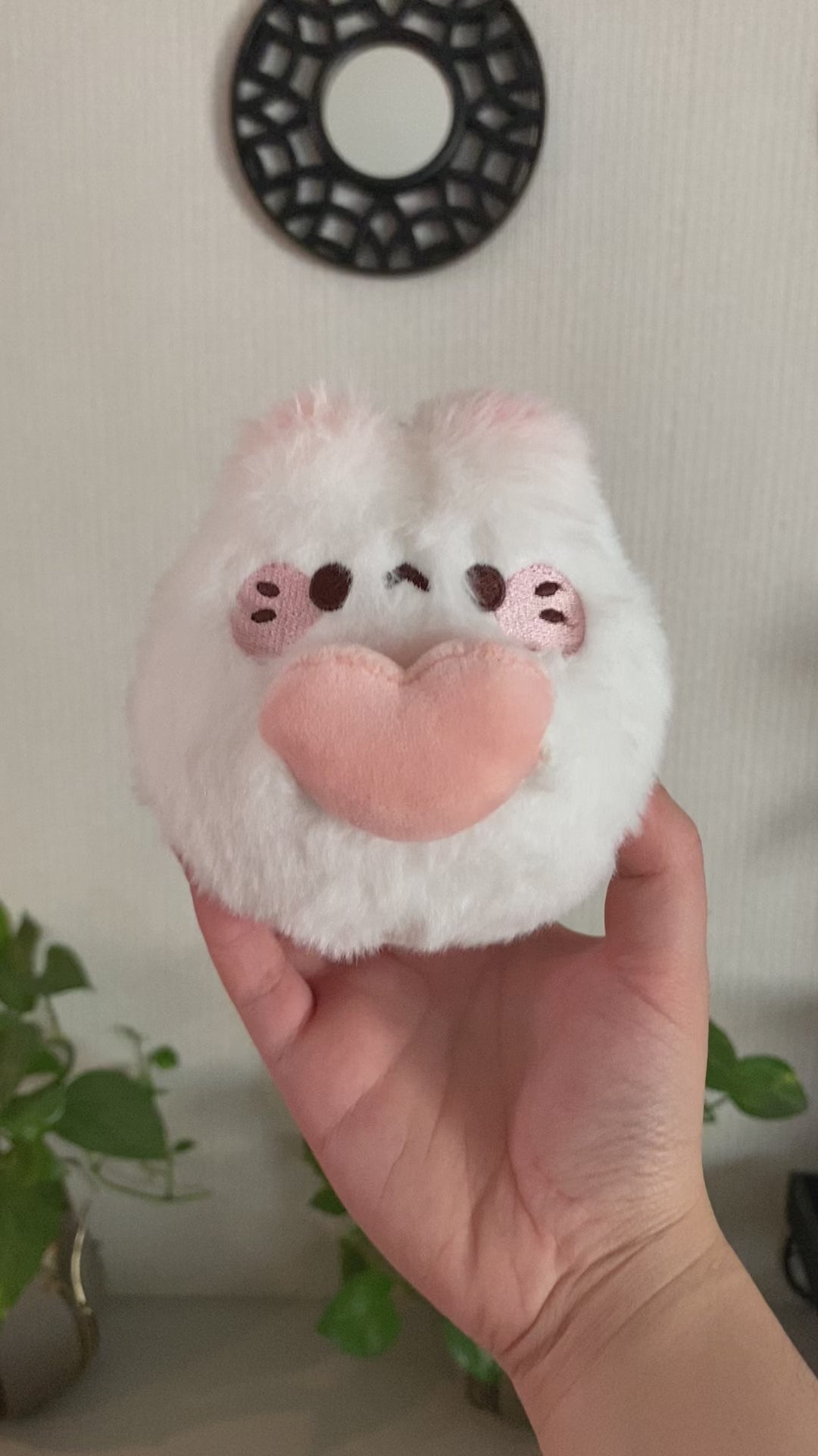 Fluffy Chonky Heart Kitty Plush Keychain – mochamochicake