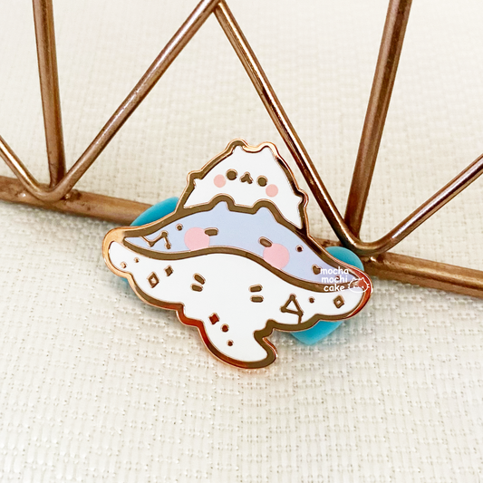 Dreamy Kitty Stingray Hard Enamel Pin